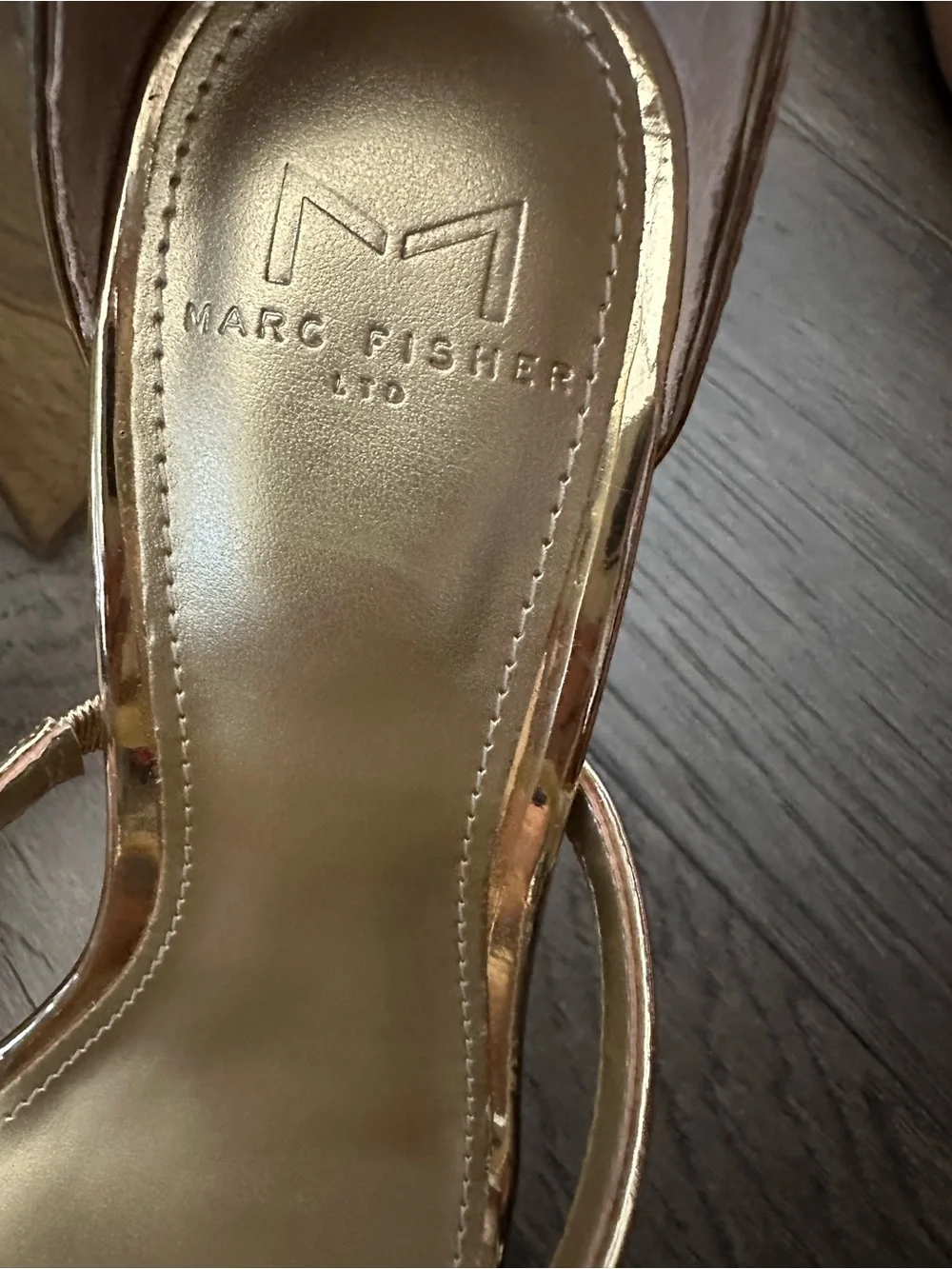 Marc Fisher high shine
